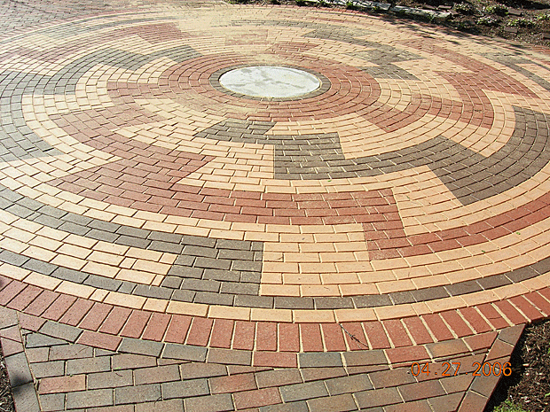 Add pizzazz to your hardscape designs with paver patterns