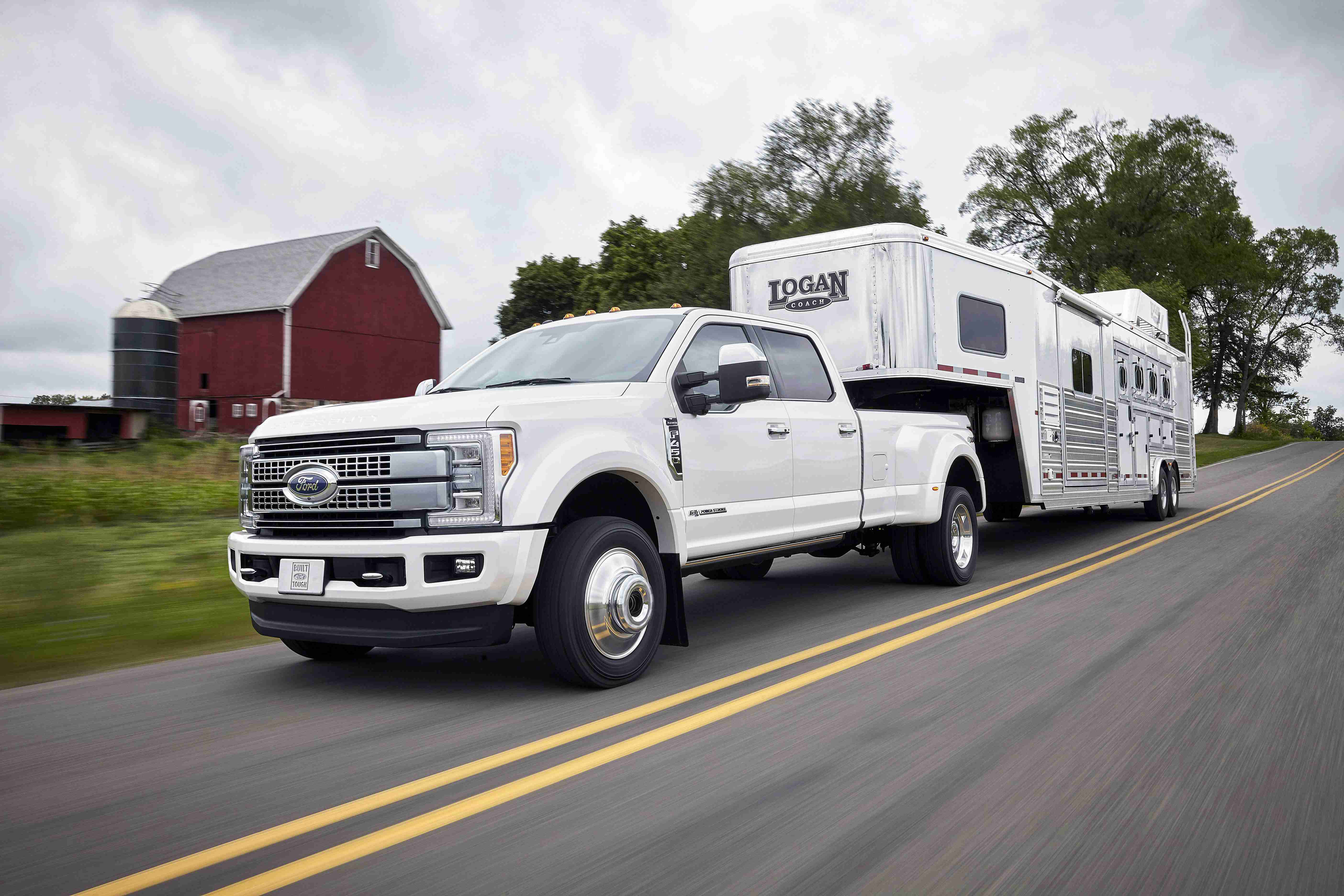 2017 Ford Super Duty Pickup Increases Tow Rating On F Series