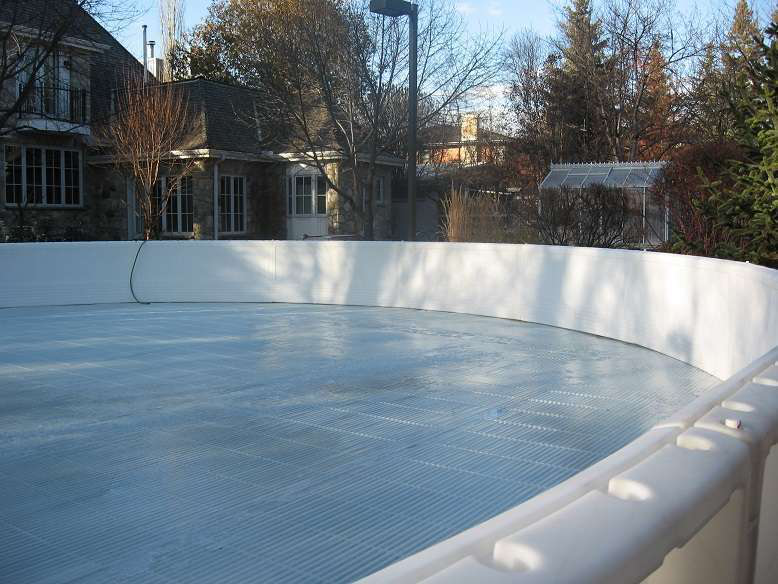 How to create a backyard ice skating rinks for customers